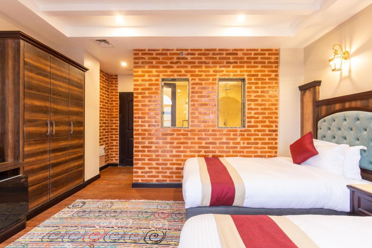 Hotel Pabera Heritage Boutique Катманду Экстерьер фото